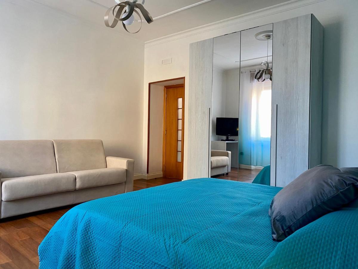 L'Aurora Guest House Castellammare di Stabia Exterior foto